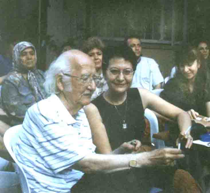 İçel Sanat Kulübünün düzenlediği bir gezide İçel Sanat Kulübünün düzenlediği bir gezide